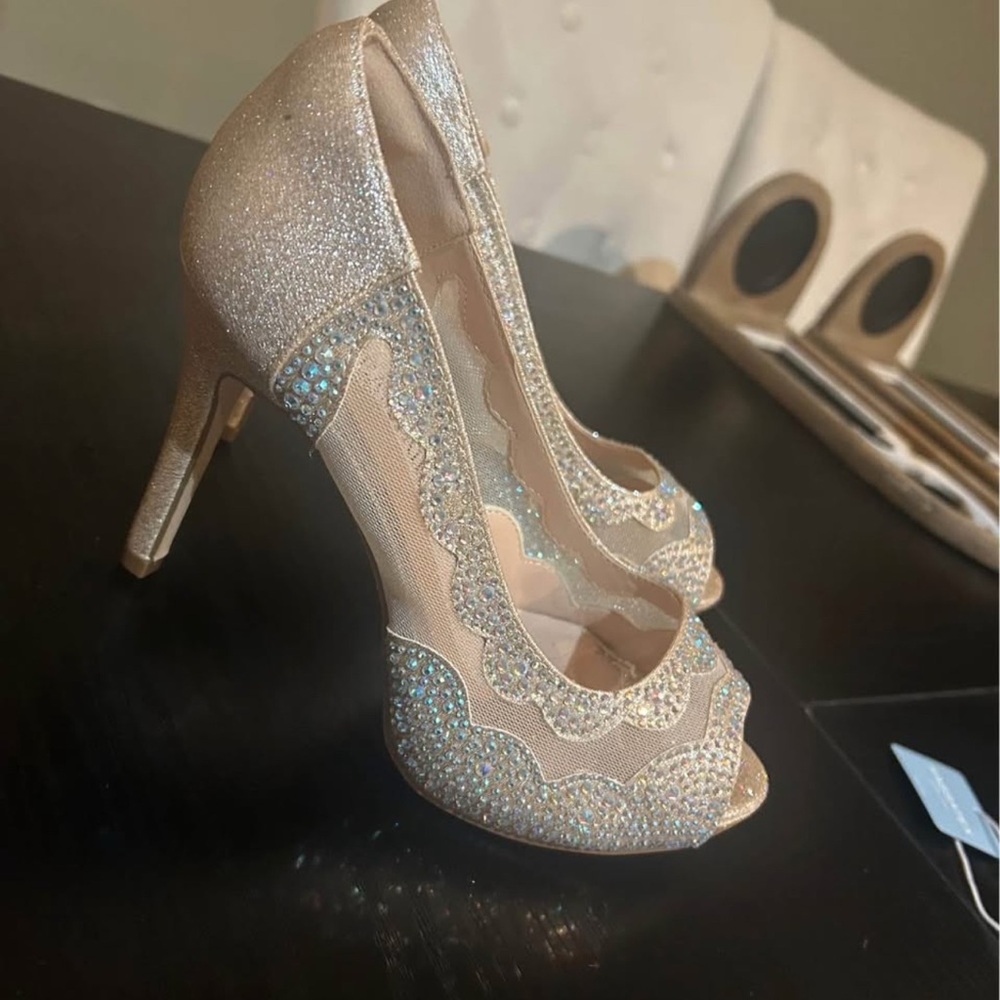 Elegant Glitter Peep-Toe Heels